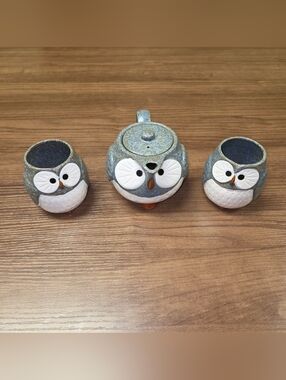 Anthropologie Japanese Kotobuki Owl Tea Pot & Cups Set